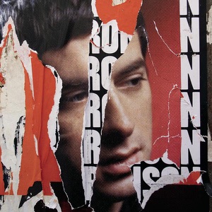 MARK RONSON FEAT. AMY WINEHOUSE